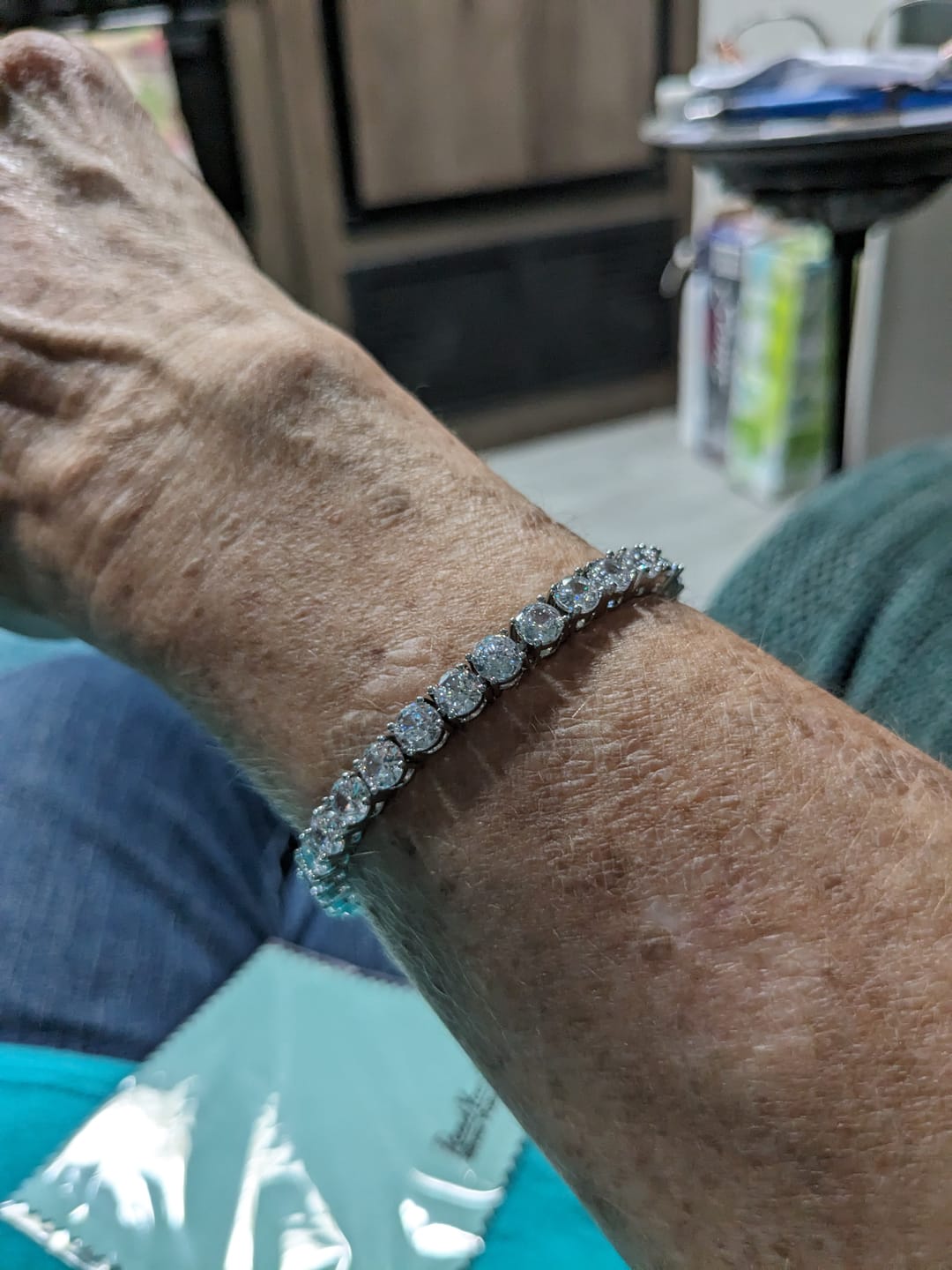 Customer photo review of Classic Shining Tennis Bracelet