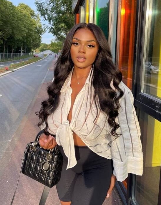Customer photo review of Wavymy HD Lace Wear Go Wigs Dome Cap Glueless 4x6 Lace Closure Wig  Body Wave 180% Denisity