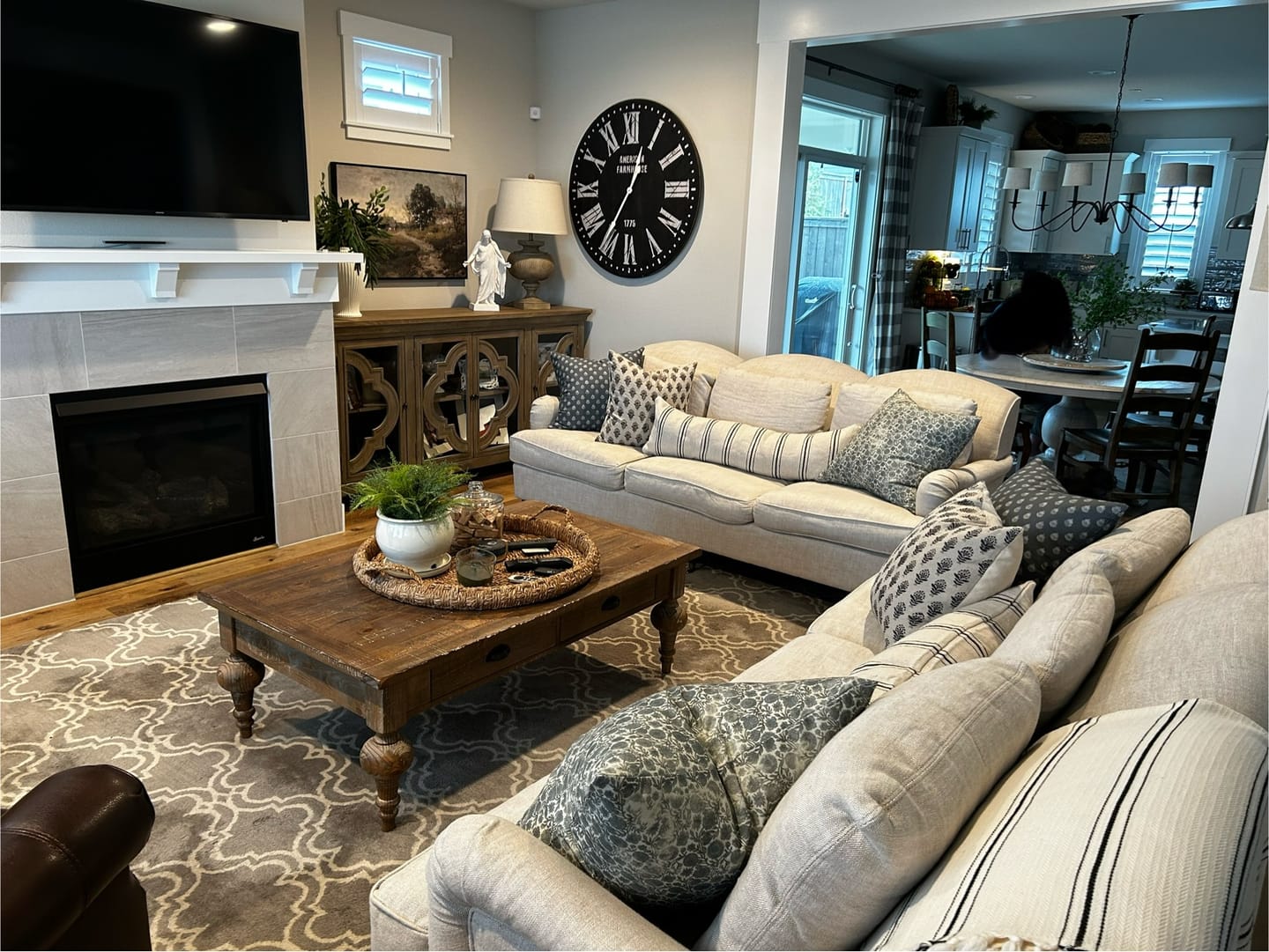 Customer photo review of Ollie in Warm Charcoal - Lumbar 12x40"