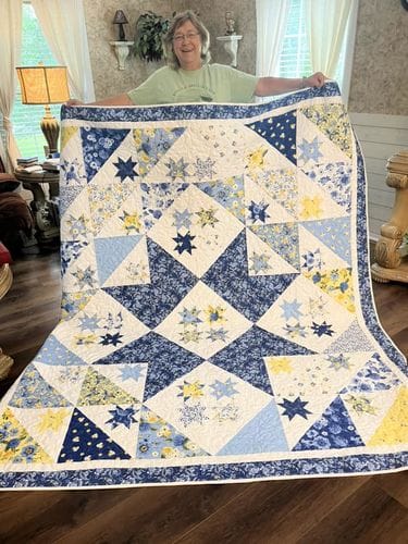 Customer photo review of Queen Size Star Light - Quilt Kit - Sunshine Blooms (86" x 86")