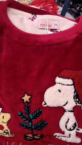 Customer photo review of Snoopy and Peanut  بيجاما حريمي كُم طويل