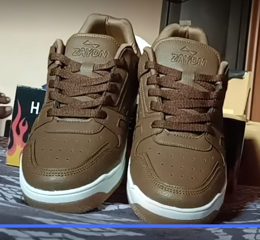 Customer photo review of CLUB Brown