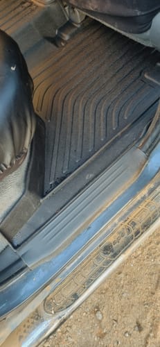 Customer photo review of PISOS CALCE PERFECTO TOYOTA HILUX VIGO 2009 AL 2015