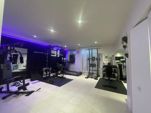 Customer photo review of Power rack Cage de musculation avec poulie haute et basse et accessoires
