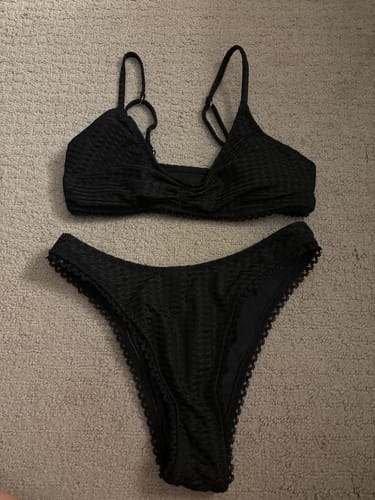 Customer photo review of Textured Scoop Neck Tank Cheeky Bikini Set