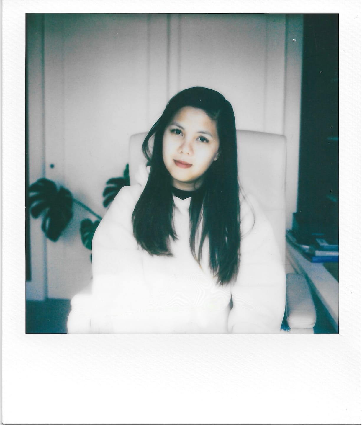 Customer photo review of Polaroid SX-70 Sonar Autofocus Black Folding Instant Film Camera