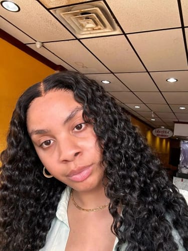 Customer photo review of Deep Wave Wig Real Human Hair 13x4 Transparent Lace Front Wig Pre Plucked Natural Color