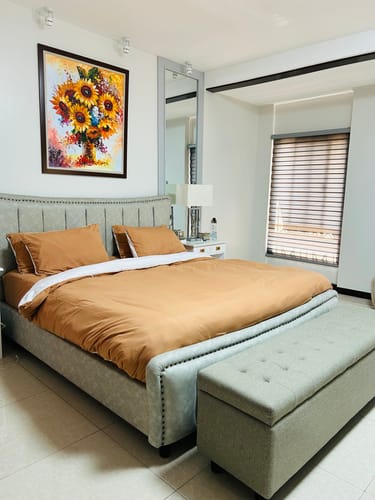 Customer photo review of Two-toned Maple