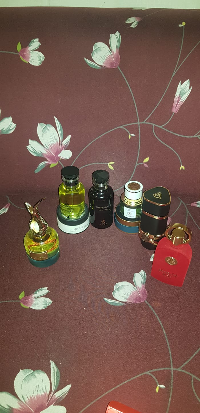 Customer photo review of Eau de parfum Asad Lattafa 100 ML