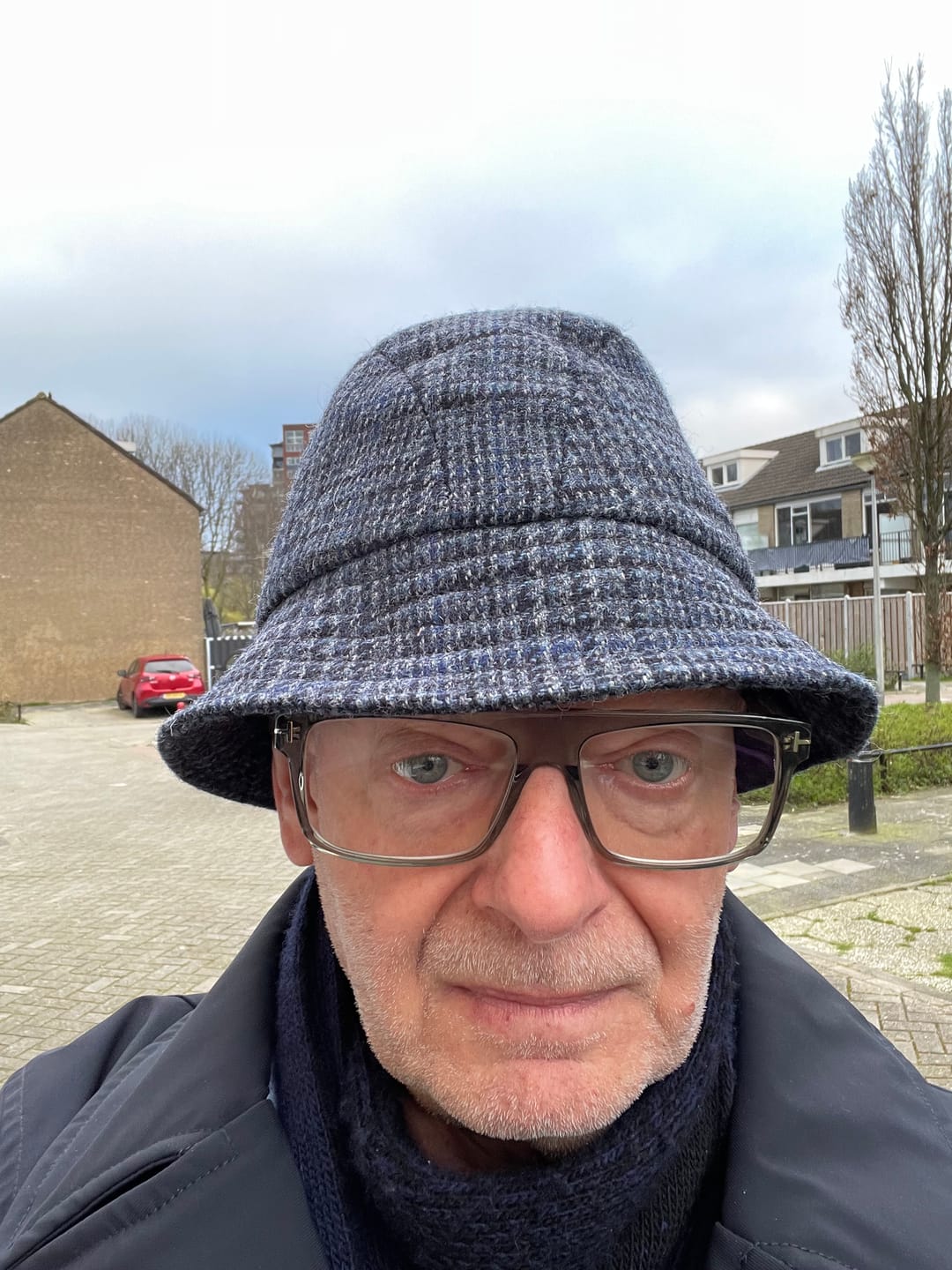Customer photo review of Eske Travel Hat Tweed