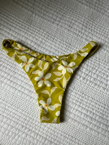 Customer photo review of Maile Bottom