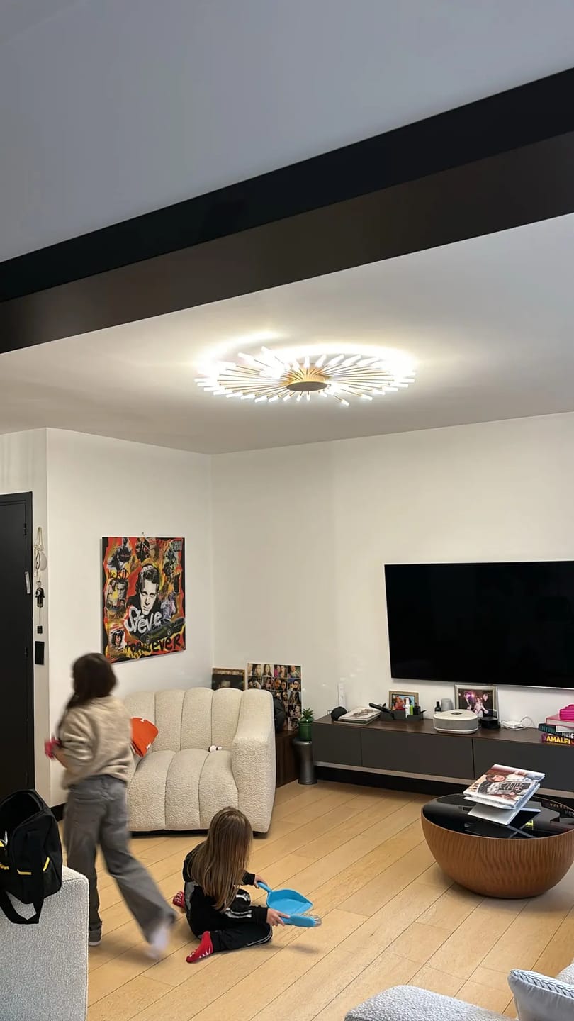 Customer photo review of WOMO Firework Starburst Flush Mount Ceiling Light-WM1000