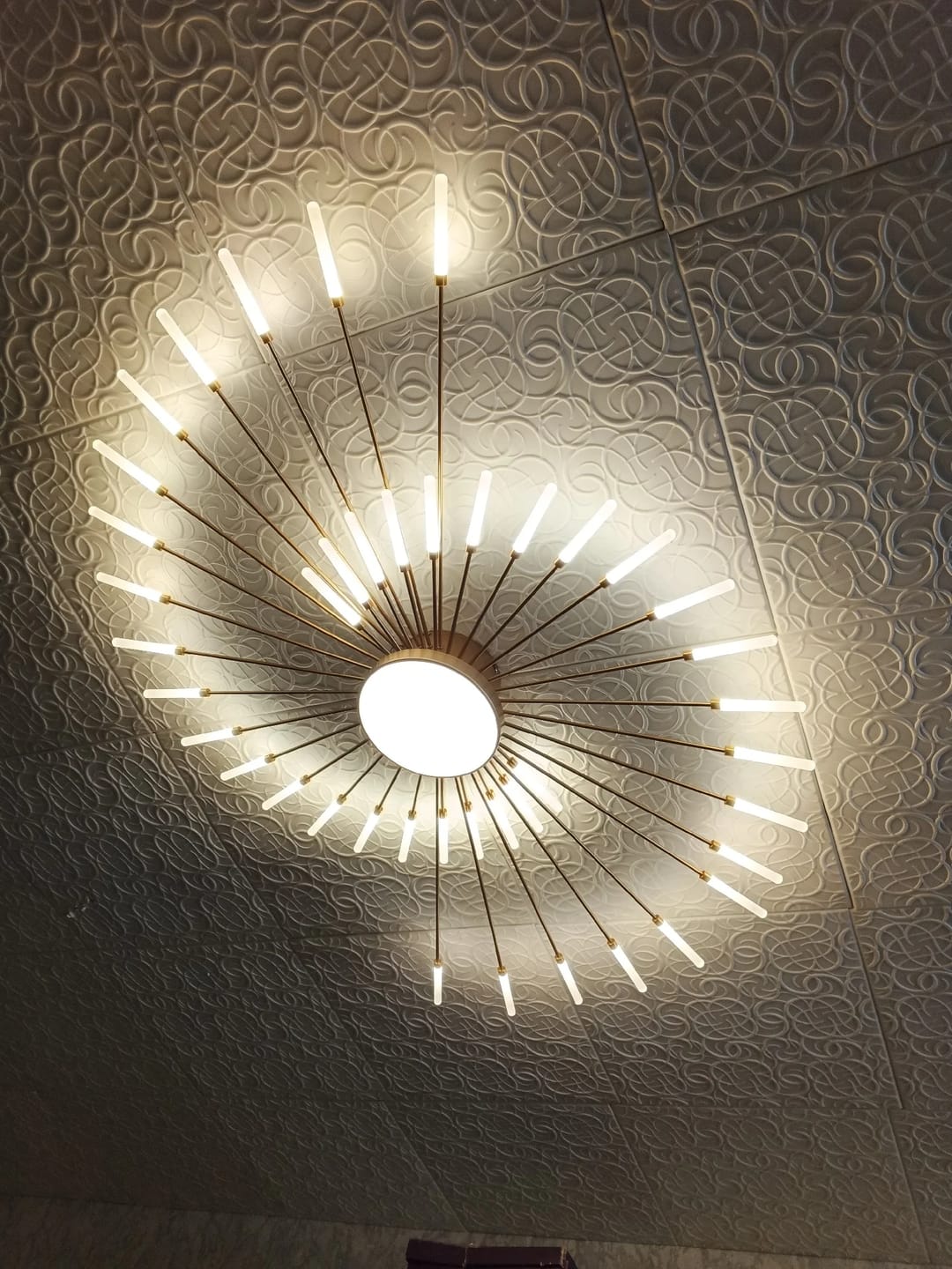 Customer photo review of WOMO Firework Sunburst Flush Mount Ceiling Light-WM1001