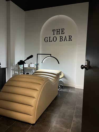 Customer photo review of CosmoGlo Light Bundle + Phone Clip