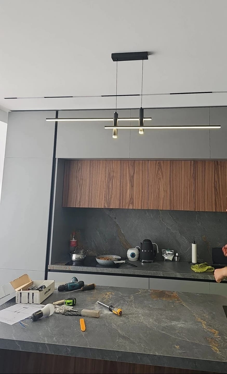 Customer photo review of WOMO Spotlight Linear Pendant Light-WM2037