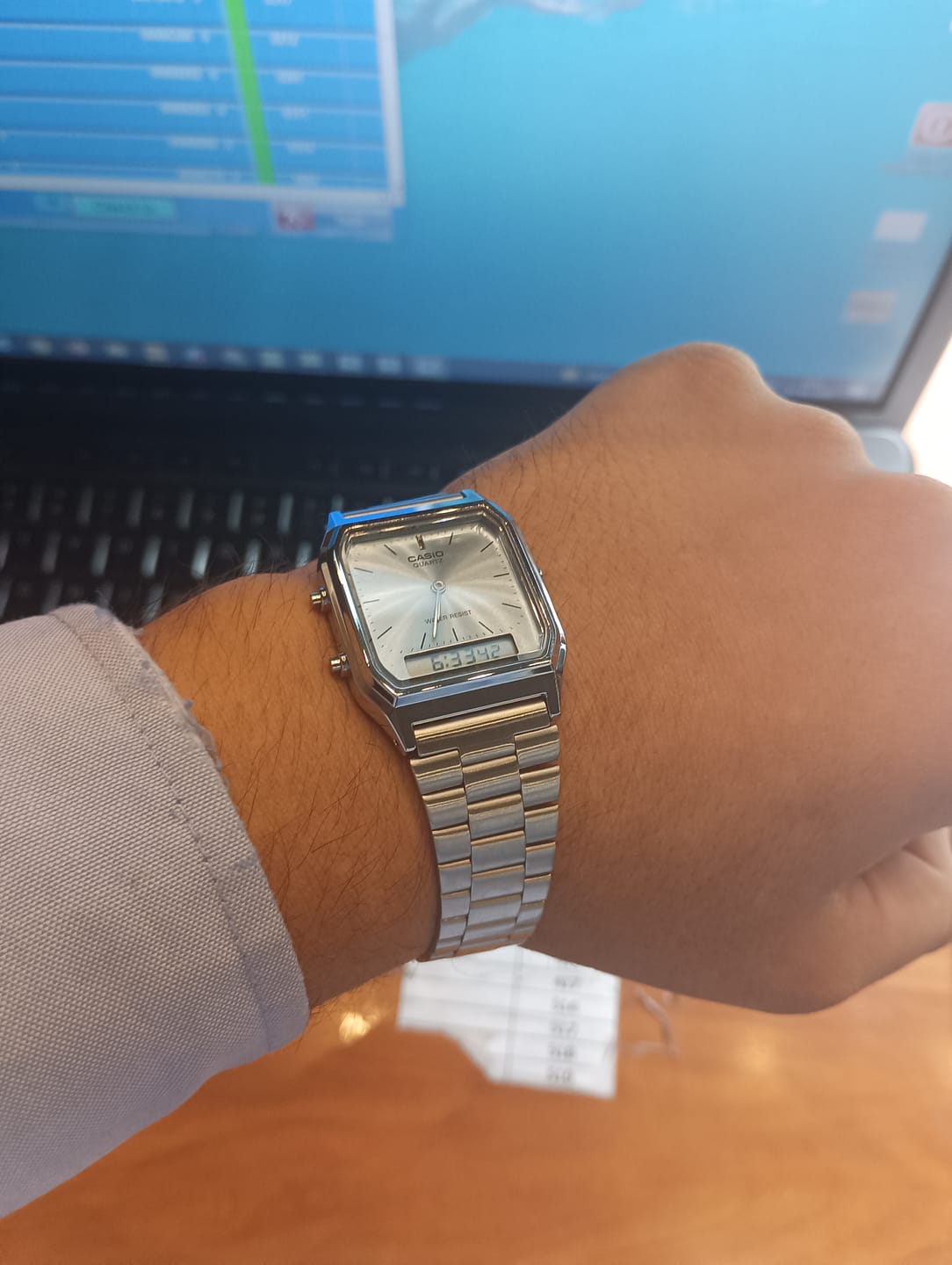 Customer photo review of Reloj Casio Vintage AQ-230A-2A1MQY Analogo Digital Ice Blue