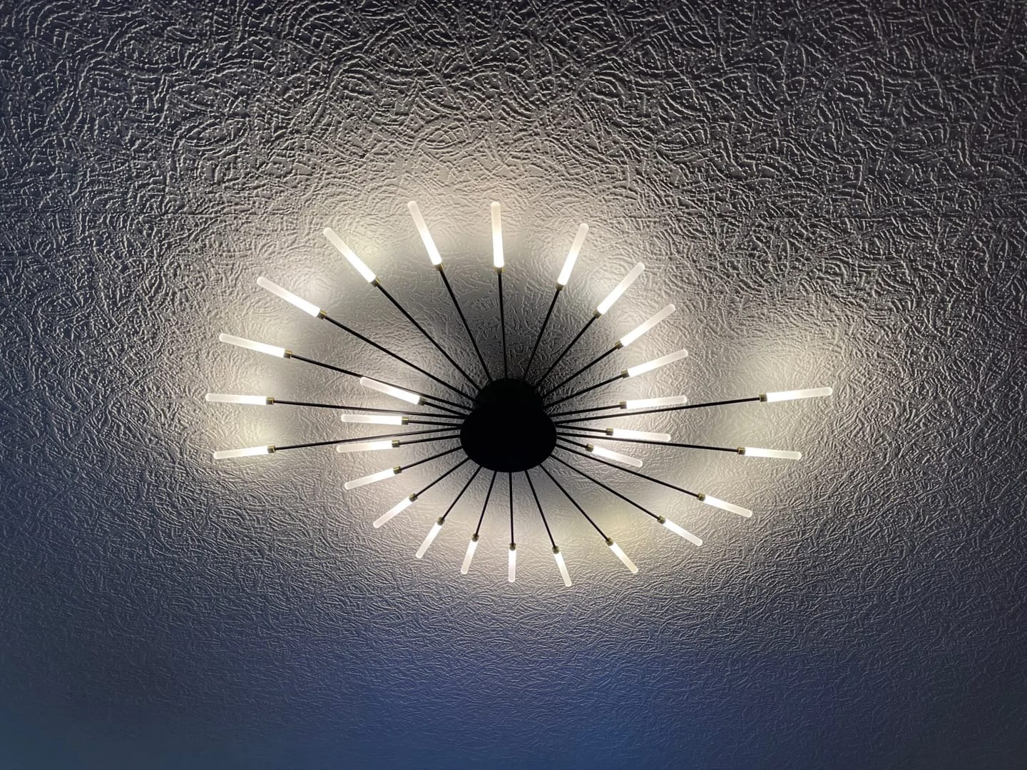 Customer photo review of WOMO Firework Starburst Flush Mount Ceiling Light-WM1000