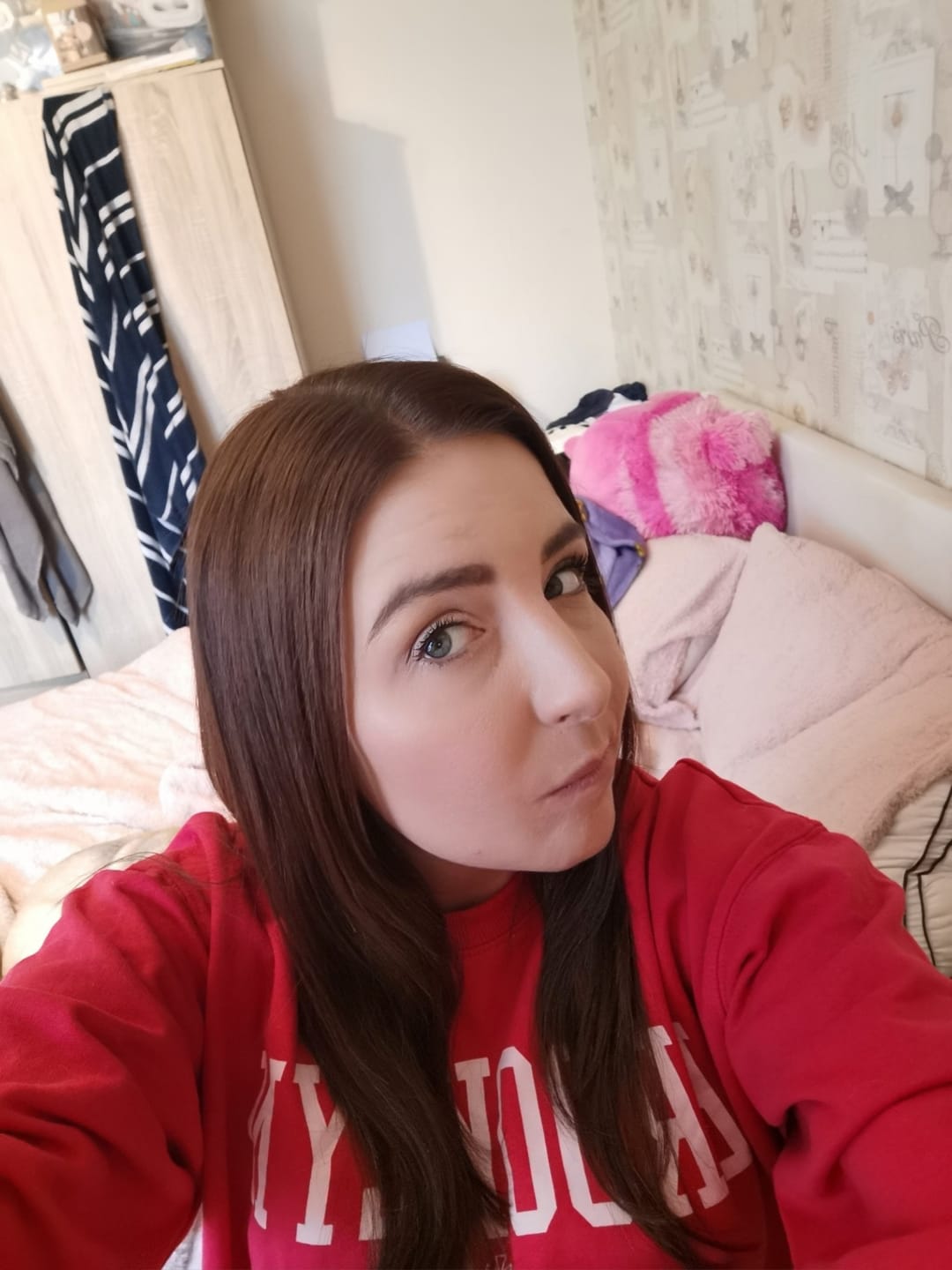 Customer photo review of Stranded 14" Seamless Five Piece Clip-in Human Hair Extension (95g)