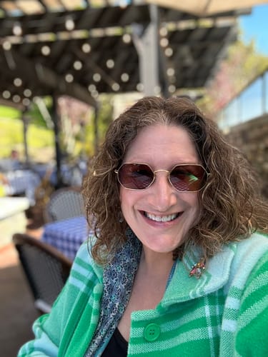 Customer photo review of NATALIE coat Green Apple Plaid