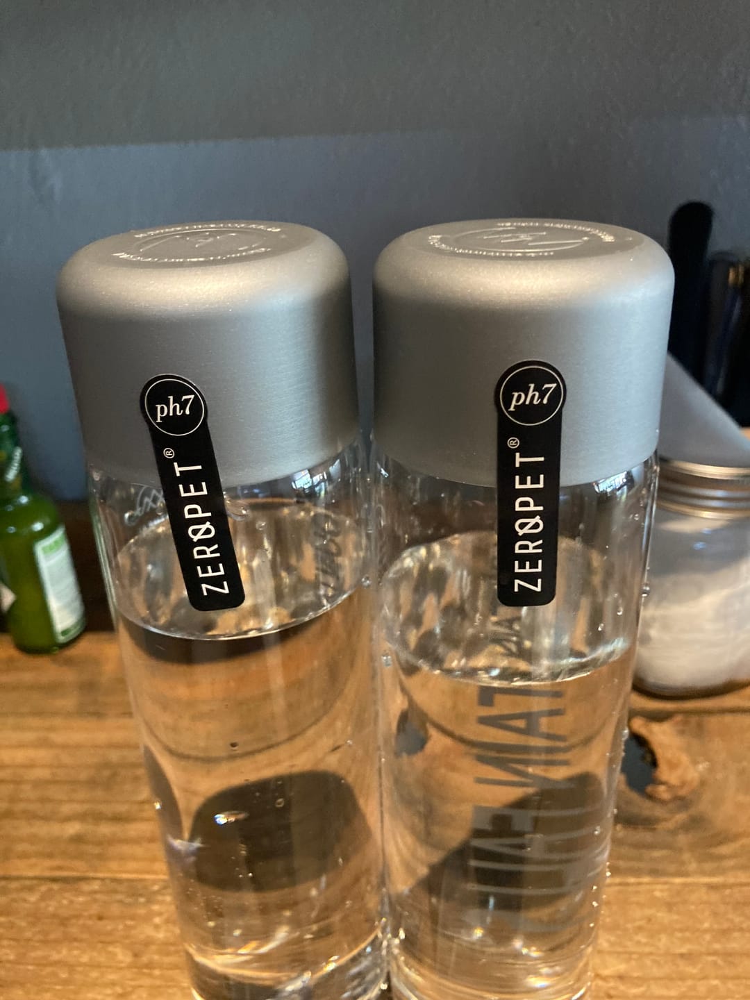 Customer photo review of 500ml Sparkling Mineral Water- Pack of 24
