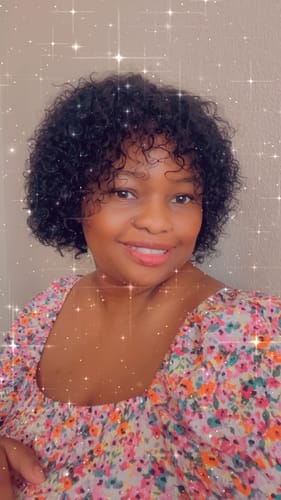 Customer photo review of HC COMBO 1 - Brazilian Middle Part Wig Straight 8" and Eva