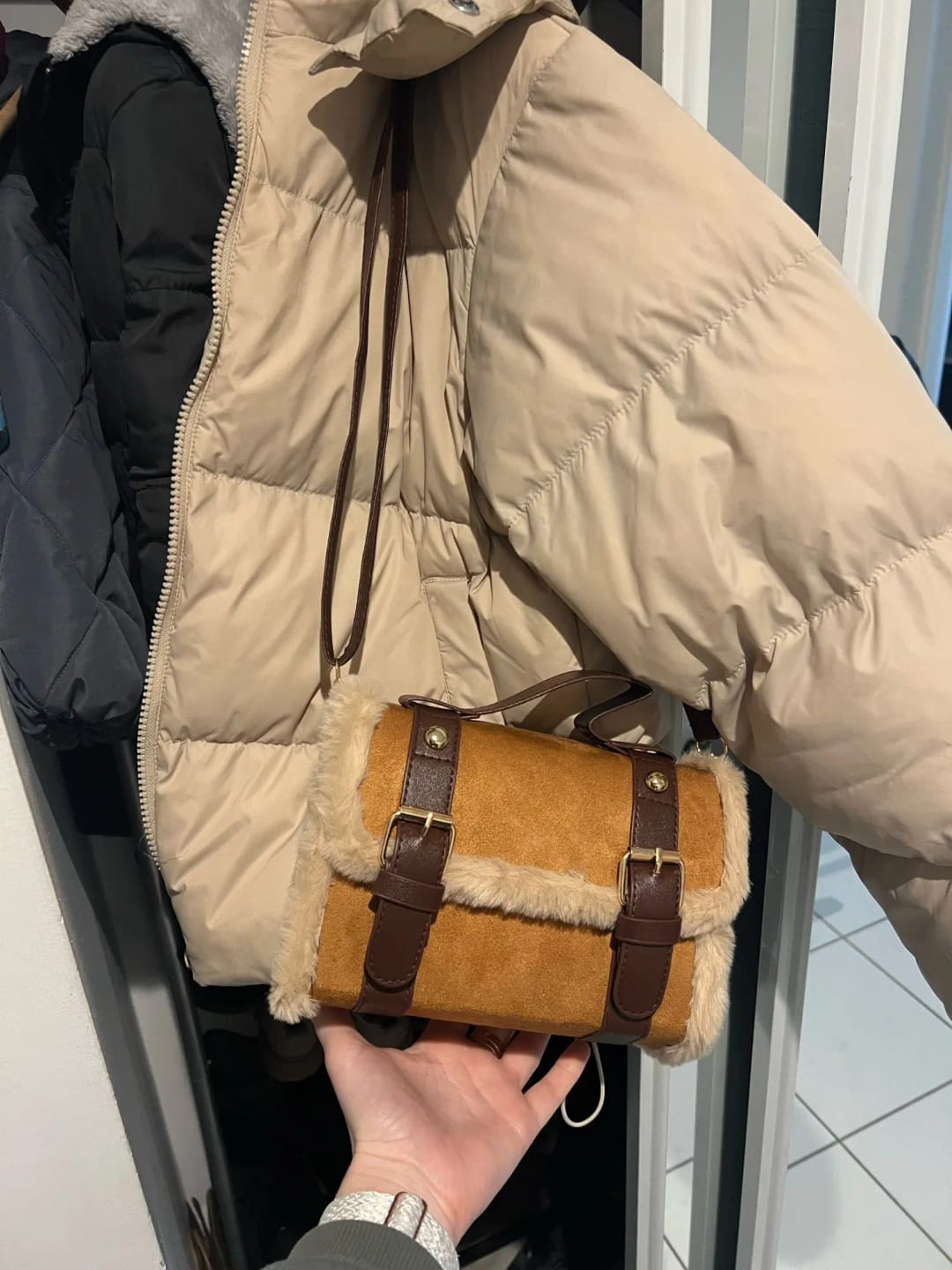 Customer photo review of Nordic Crossbody Bag