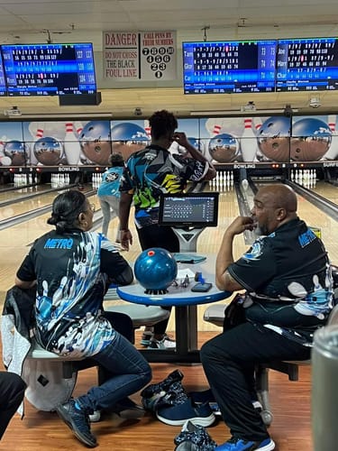 Customer photo review of Maxcorners Bowling Ball And Pins Light Beam Breaker Multicolor Option Customized Name 3D Shirt (4 Colors)