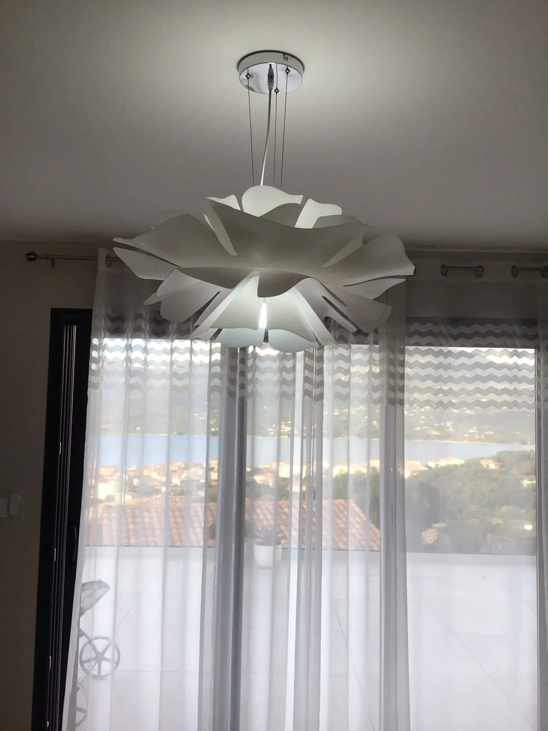 Customer photo review of WOMO Flower Pendant Light-WM2054