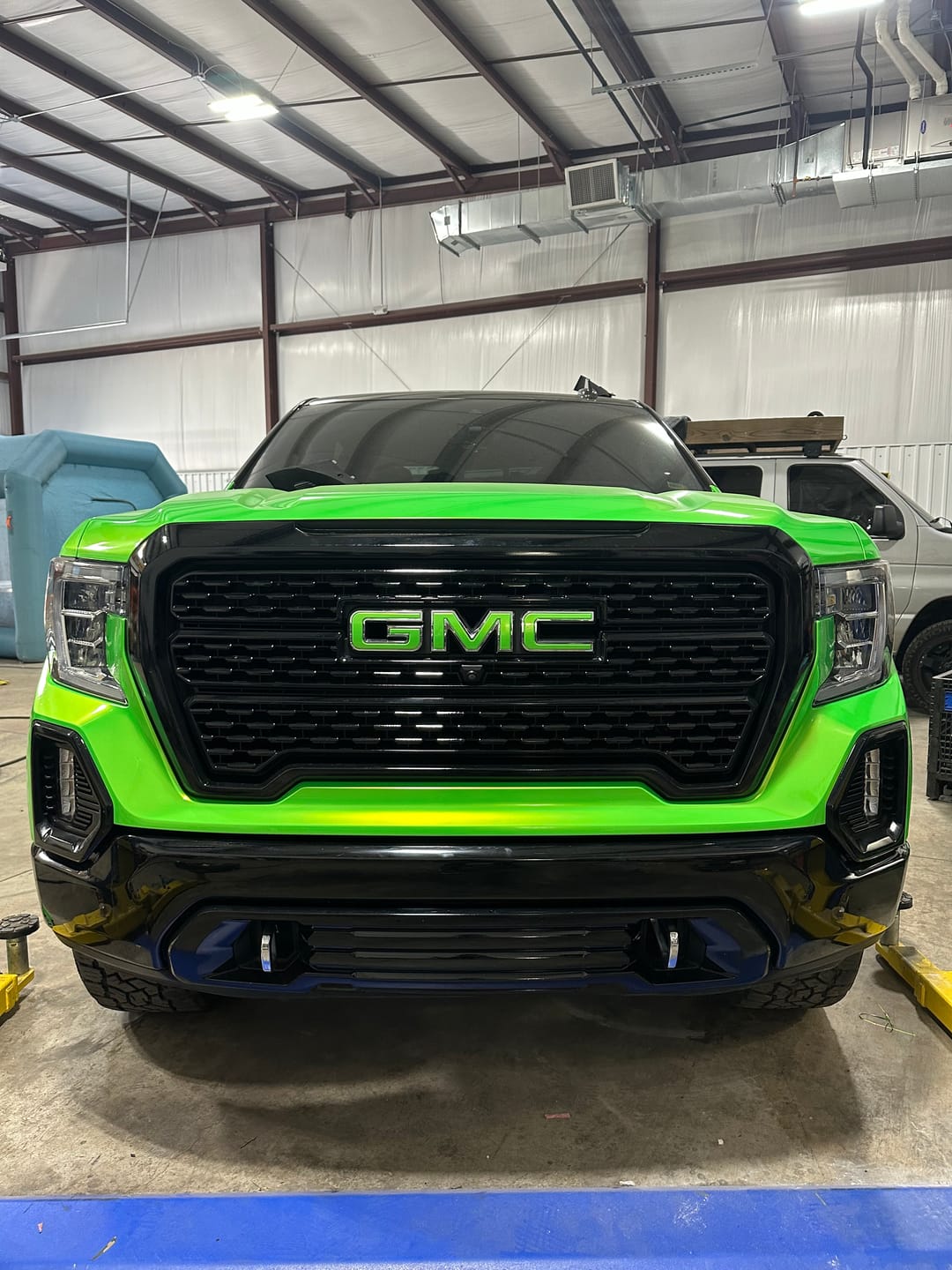 Customer photo review of Candy Metallic Neon Green vinyl wrap