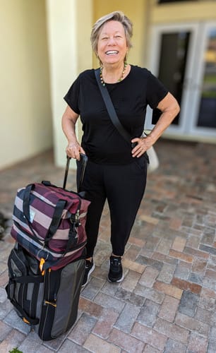 Customer photo review of Women's Paradox Pocket Short Sleeve Tee