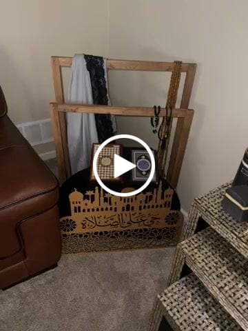 Customer video review of Prayer Rug Holder - Wooden Prayer Mat Stand and Storage Ideas