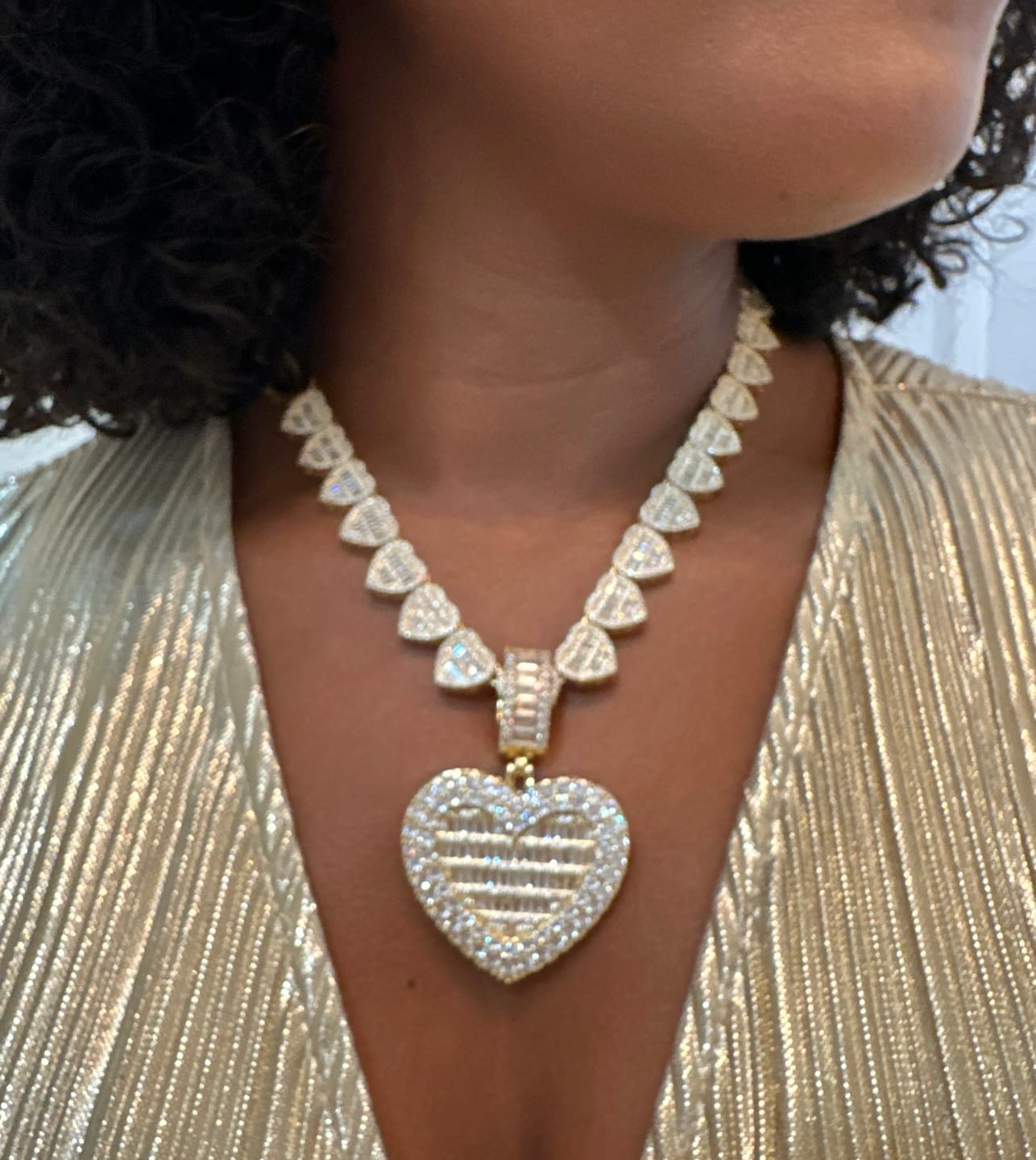 Customer photo review of GOLD MILLIONAIRE NECKLACE SET