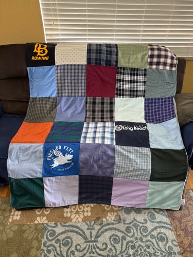 T-shirt quilt from california state university, long beach by Stacy from CA