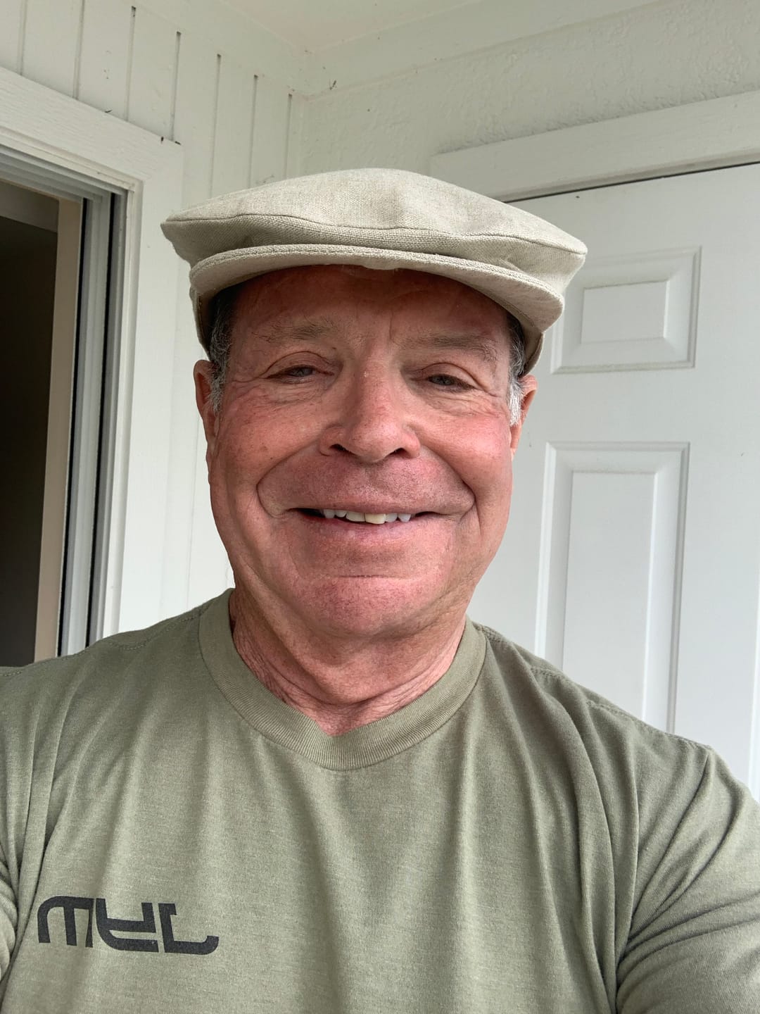 Customer photo review of Vintage Cap Linen