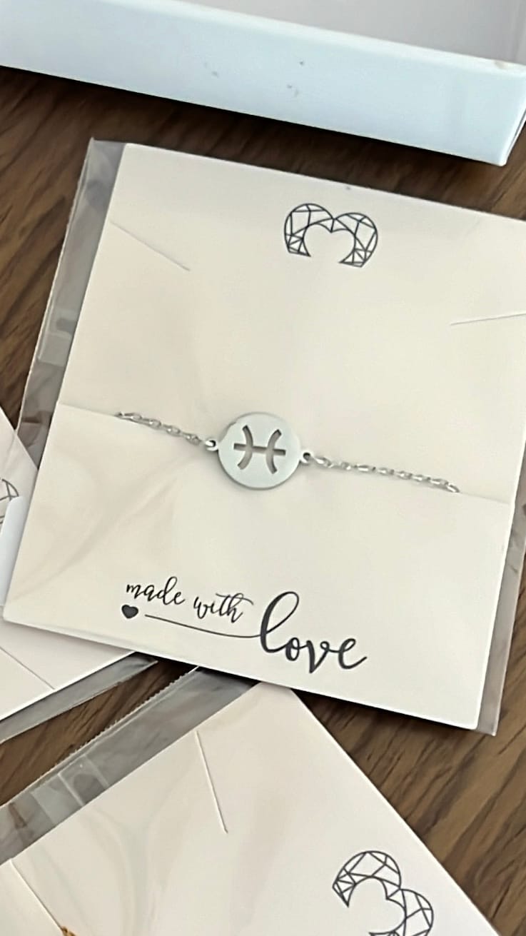 Customer photo review of Pulsera Zodiaco