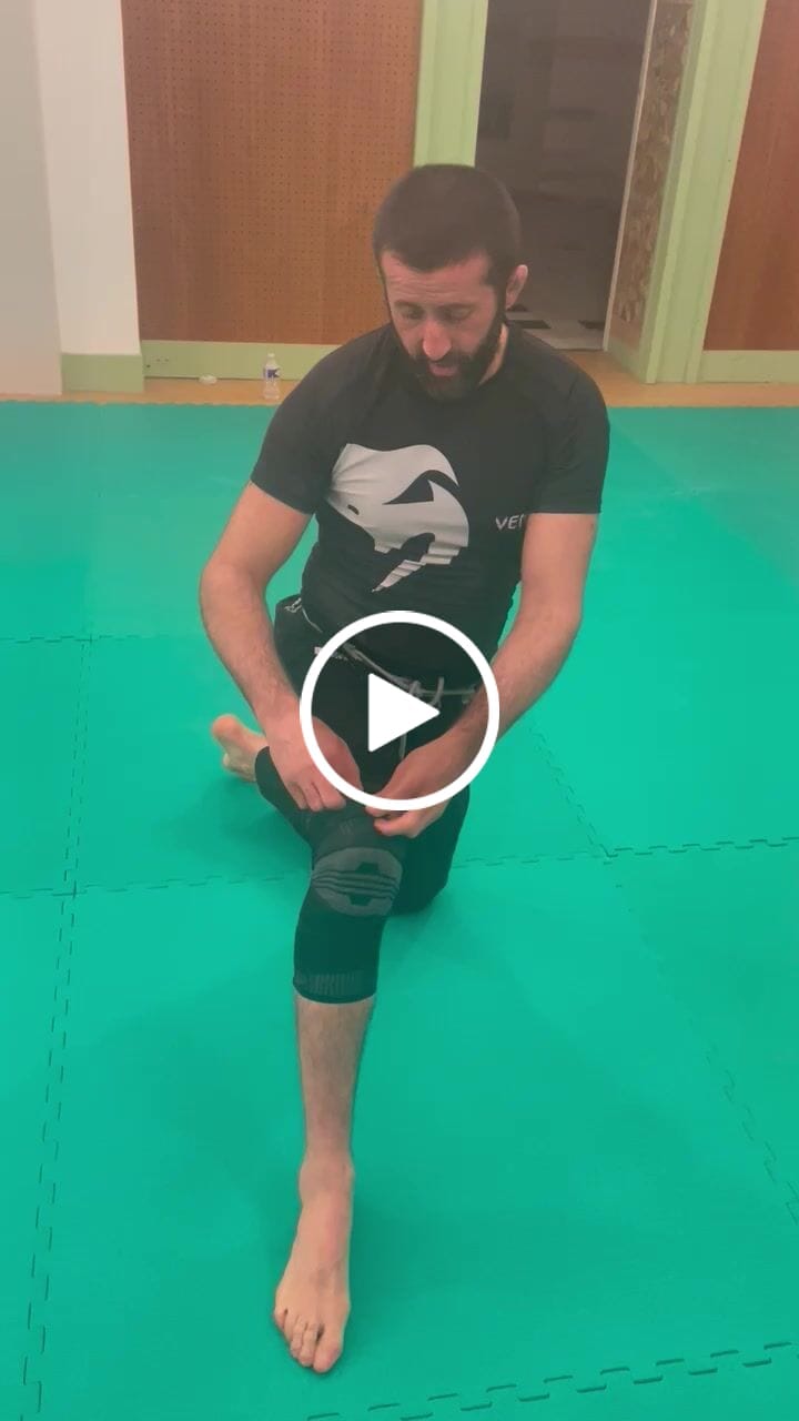 Customer video review of Genouillères de Combat
