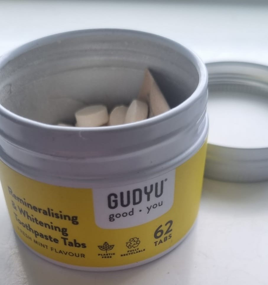 Customer photo review of Remineralising and Whitening Toothpaste Tablets