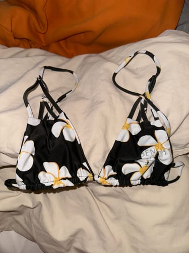 Customer photo review of Luna Top - Kammies