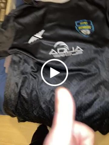 Customer video review of Classic Voetbalshirt Mystery Box met Naam en Rugnummer