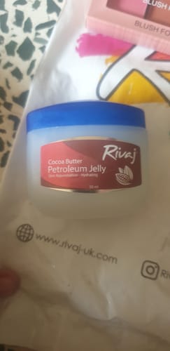 Customer photo review of Hydrating Cocoa Butter Petroleum Jelly