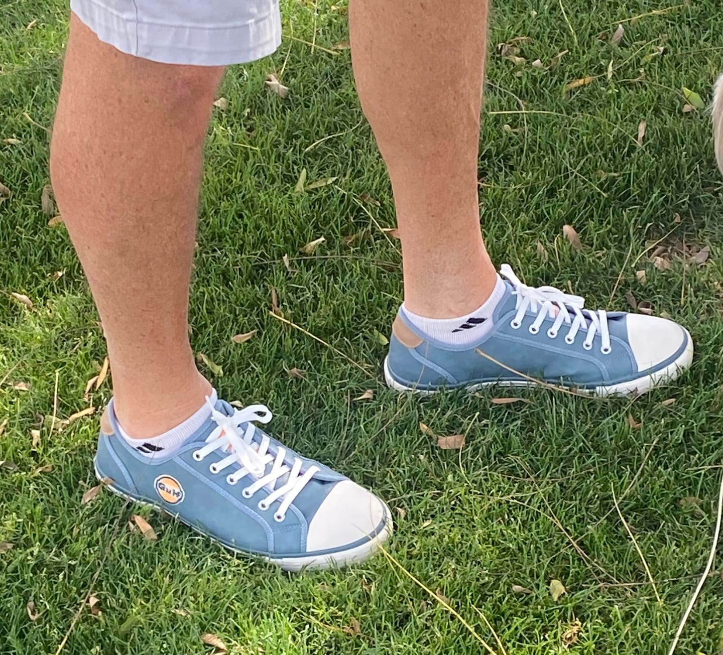 Customer photo review of Men's Gulf Low-Top Sneakers in Stone Blue