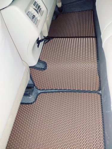 Robert K. review of Dywaniki samochodowe na zamówienie - Przód i tył image 1 out of 2