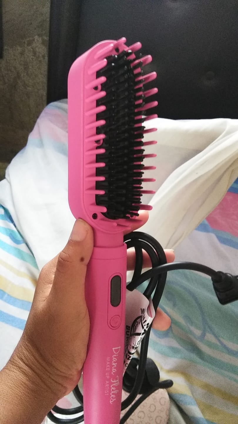 Customer photo review of Cepillo alisador | Transforma tu look en un solo paso