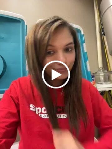 Customer video review of Full Shine PU Seamless Clip in Extensions 100% Remy Human Hair 8 Pieces Balayage Highlights (#2/8/2)