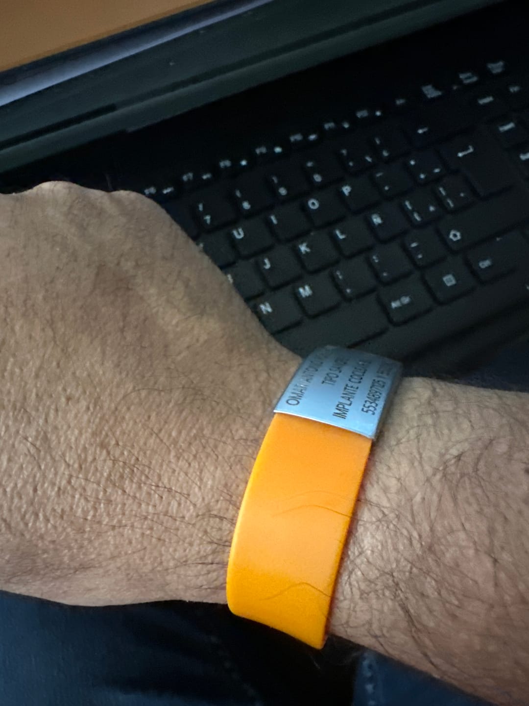 Customer photo review of AxoID - Brazalete de Emergencia