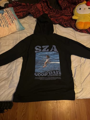 Customer photo review of SZA Hoodie