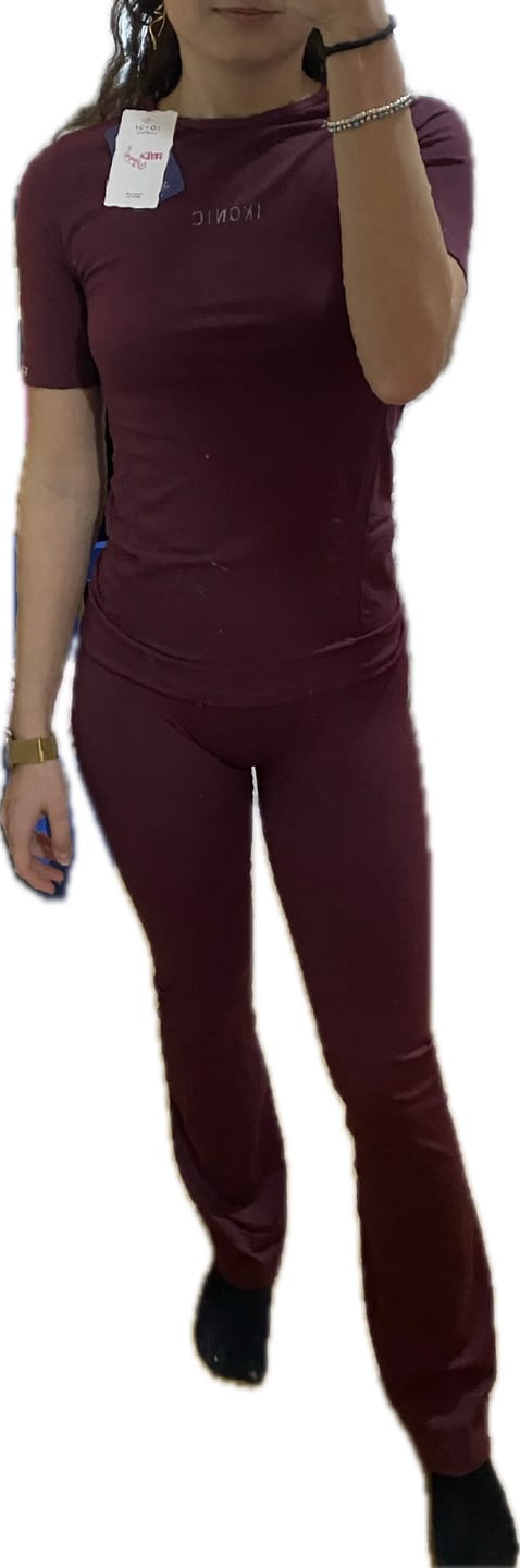 Customer photo review of Leggings a zampa di elefante Merlot