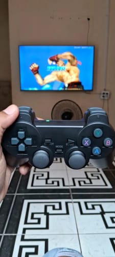 Reseña con foto de un cliente sobre Consola de videojuegos RetroGamer® para TV o PC