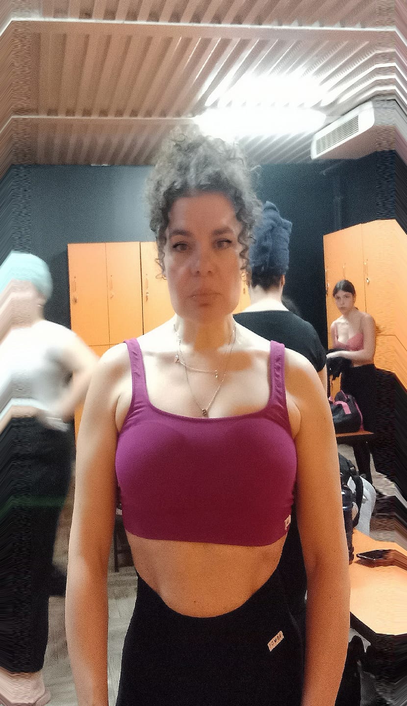 Customer photo review of Top Gym Fashion Purple