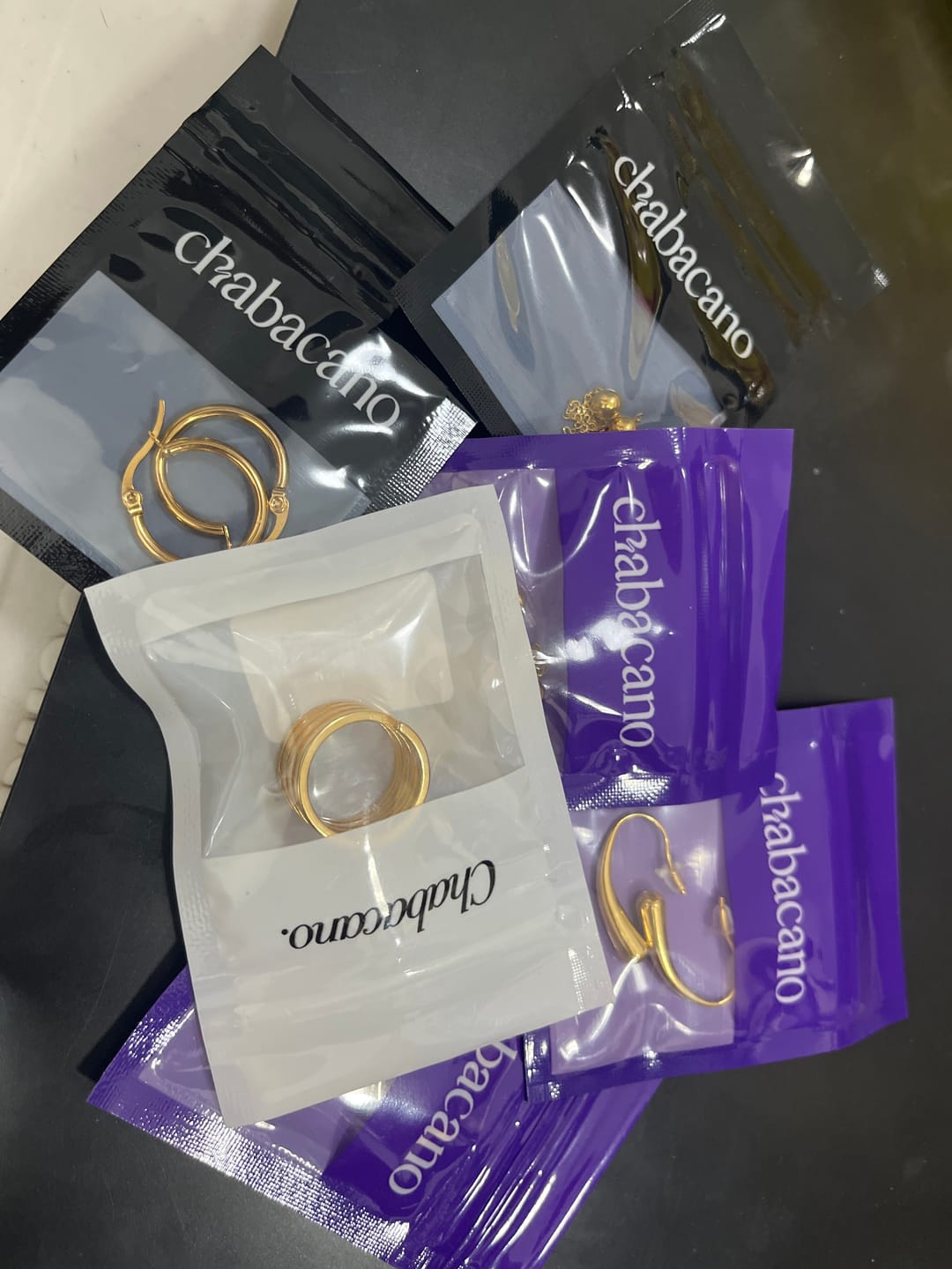 Customer photo review of Aretes Olivia